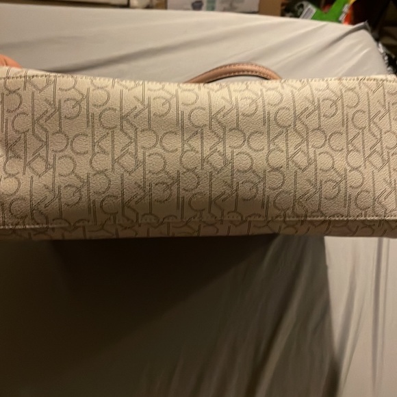 Pretty much new I like longer straps so it’s just been on display - Picture 1 of 4